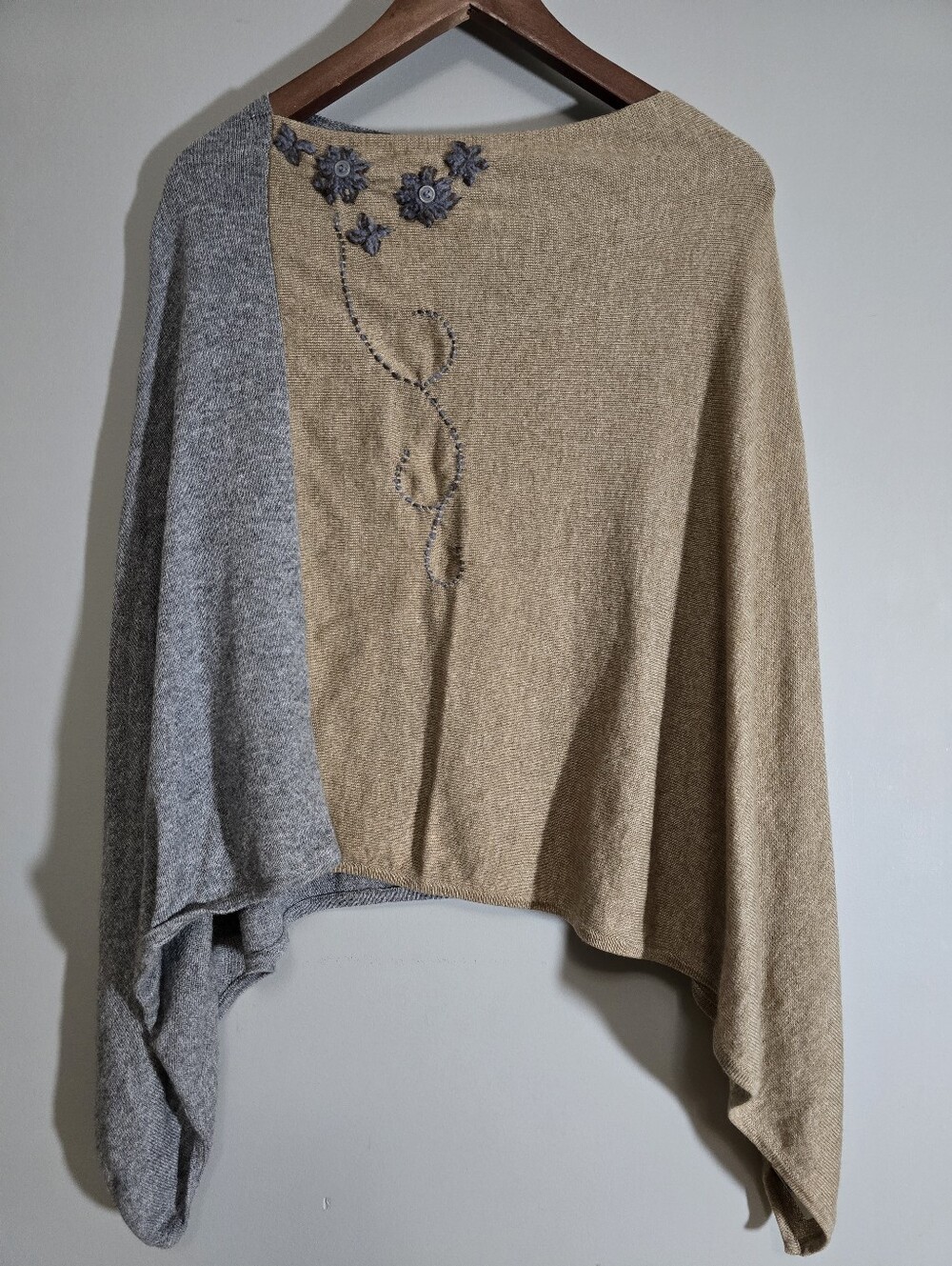 Cashmere Women’s Two-Tone Beige & Gray Embellished Sweater Poncho